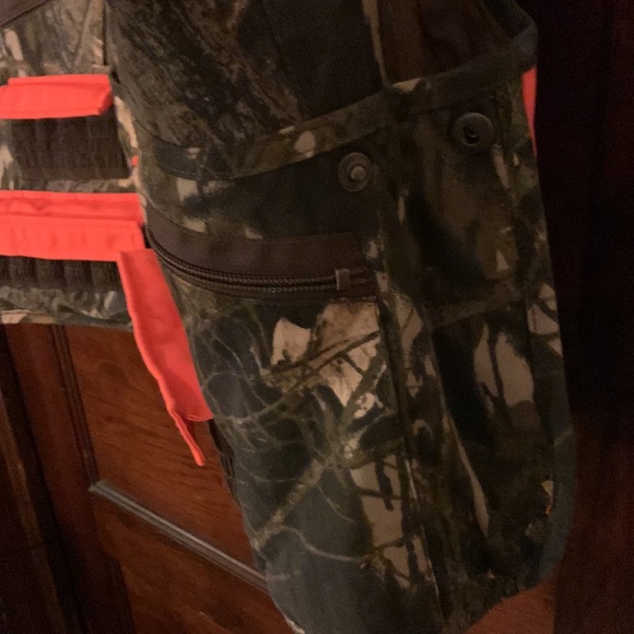 Hunting Vest Jacket - Picture 4 of 11